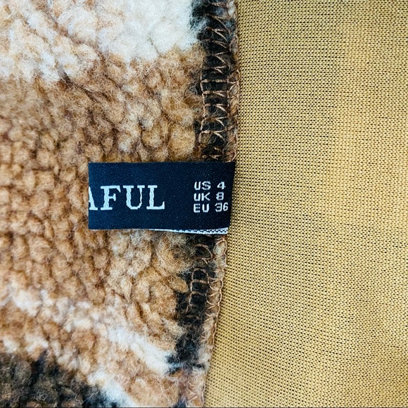Checked Fuzzy Teddy Short Jacket Coat (size 4) - Picture 6 of 12